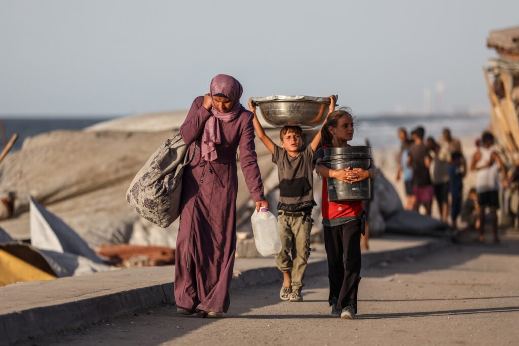 Silent displacement: Suspicious offices provide travel visas to Palestinians under Israel’s supervision