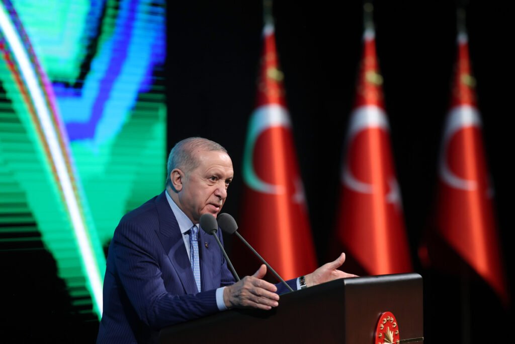 Turkish president urges unity, faith amid suffering in Muslim world
