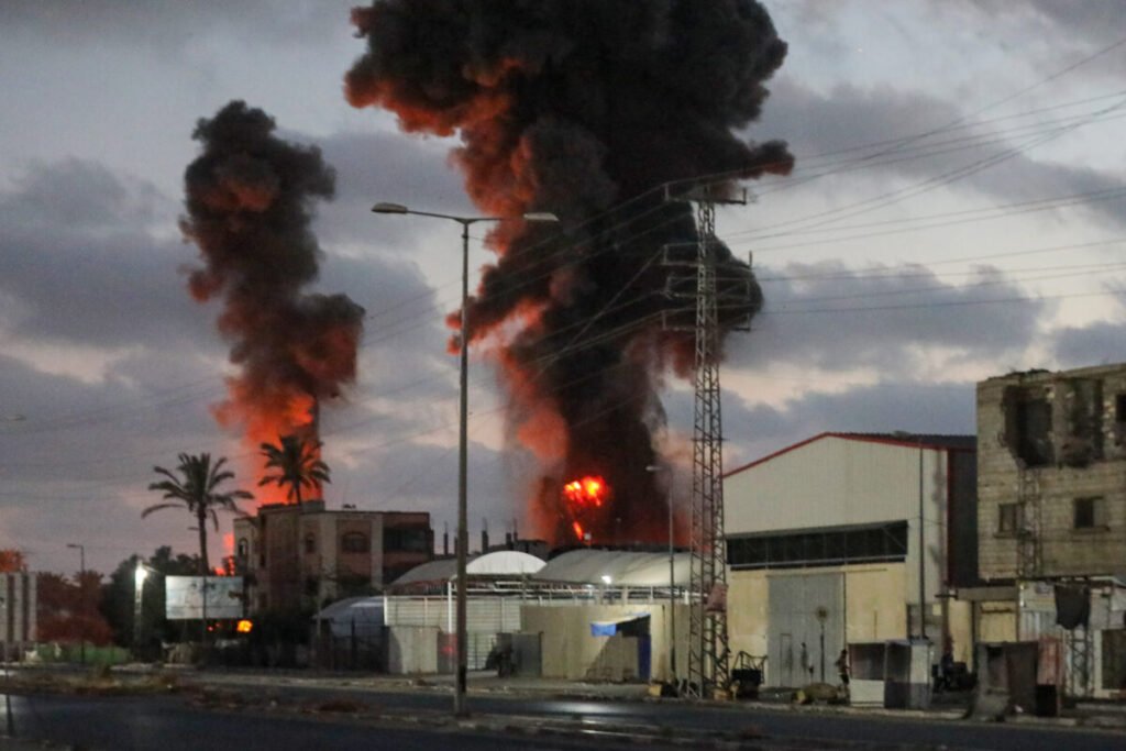 Fresh Israeli strikes kill 8 in Gaza despite ceasefire