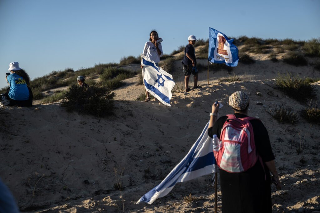 Israel threatens UK officials with expulsion in ‘payback’ over settlements