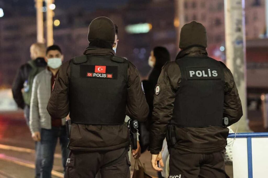 Turkiye cracks down on Israel-linked int’l fraud network, detains 175 suspects