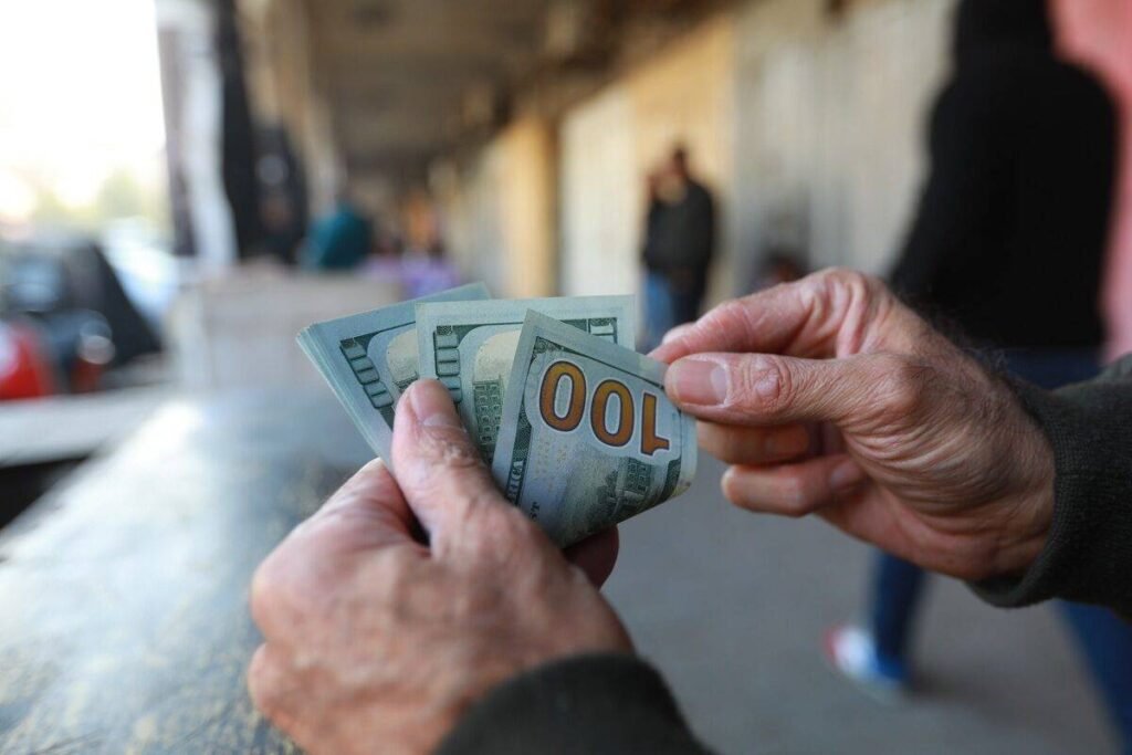 Iraq, US agree to resume dollar cash shipments